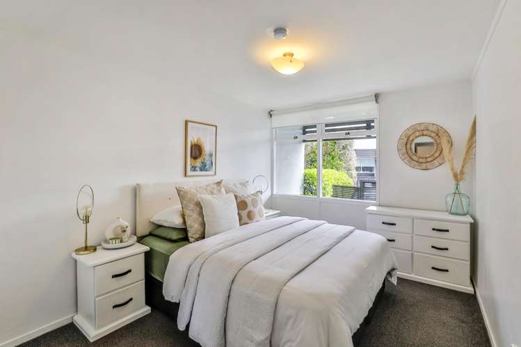1/11 Don Croot Street_5