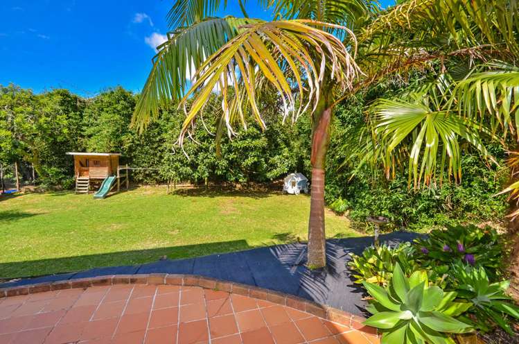 16 Durey Road Dairy Flat_34