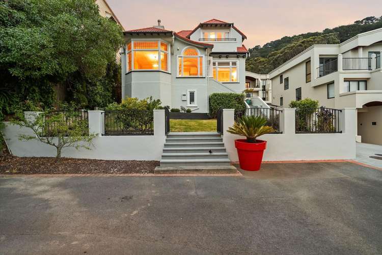 210 Oriental Parade Oriental Bay_3