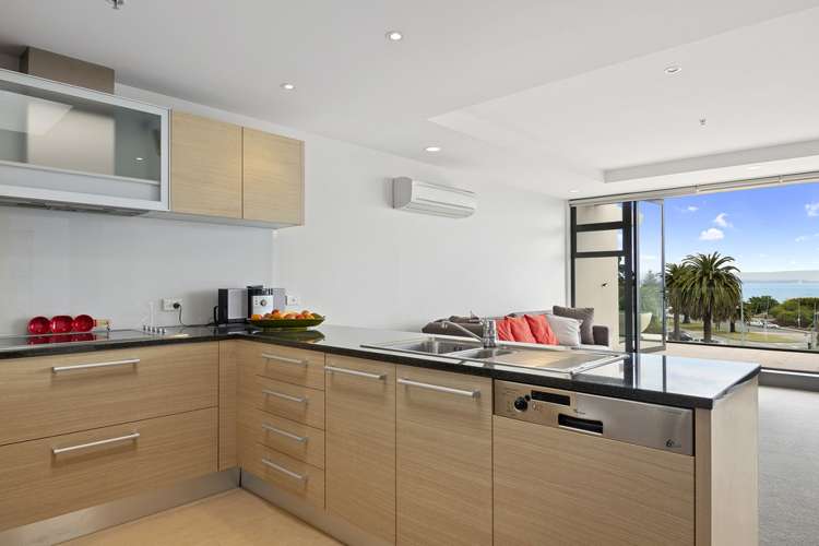 1/9 Bisley Avenue Moana_10