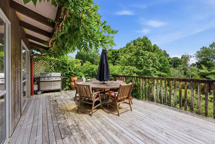 5 Magnolia Drive Westown_10