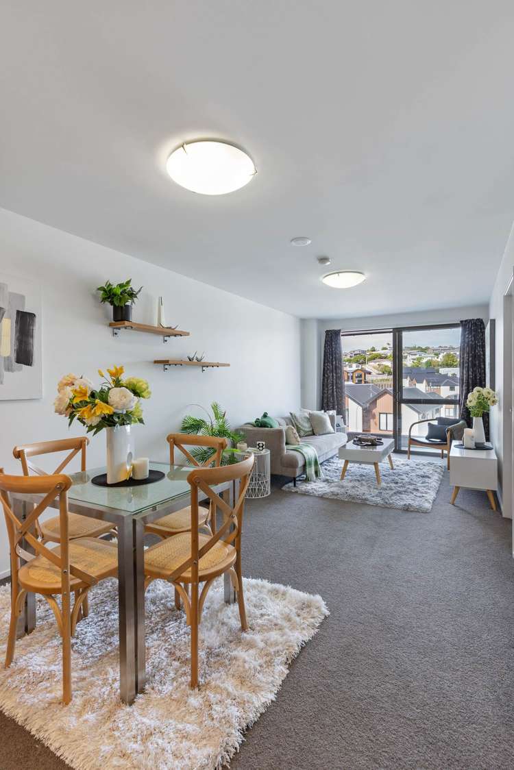 208/17 Link Crescent Stanmore Bay_8