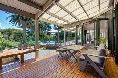 16 Frost Road_4