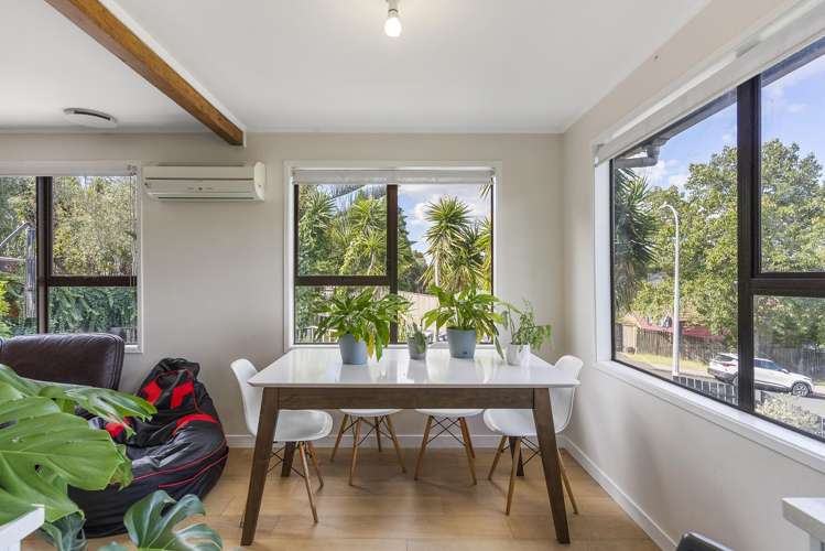 11 Woodhams Street Beach Haven_12