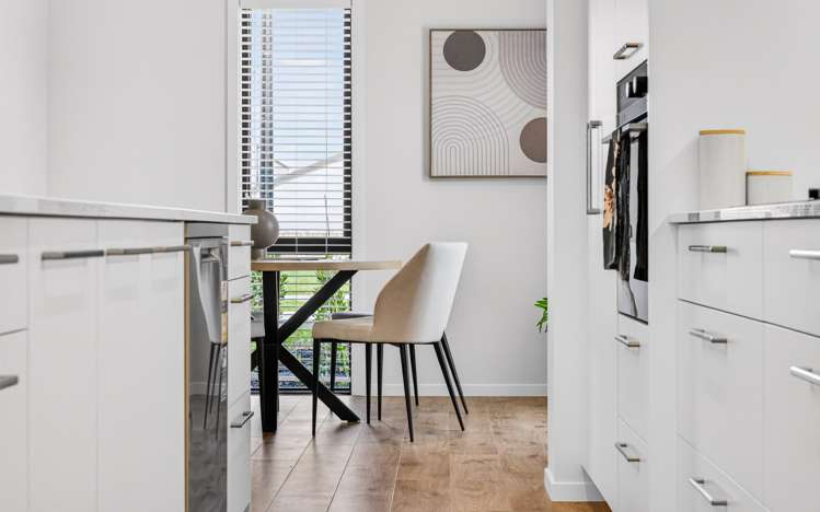 83 Podgora Avenue_3