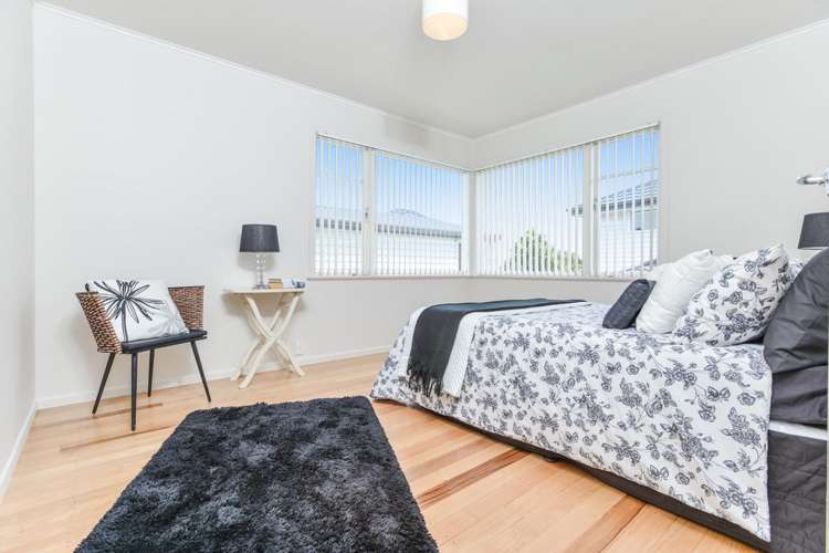 57 Commissariat Road Mount Wellington_11