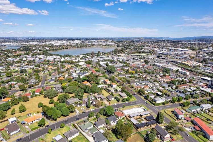 3 Court Crescent Panmure_12