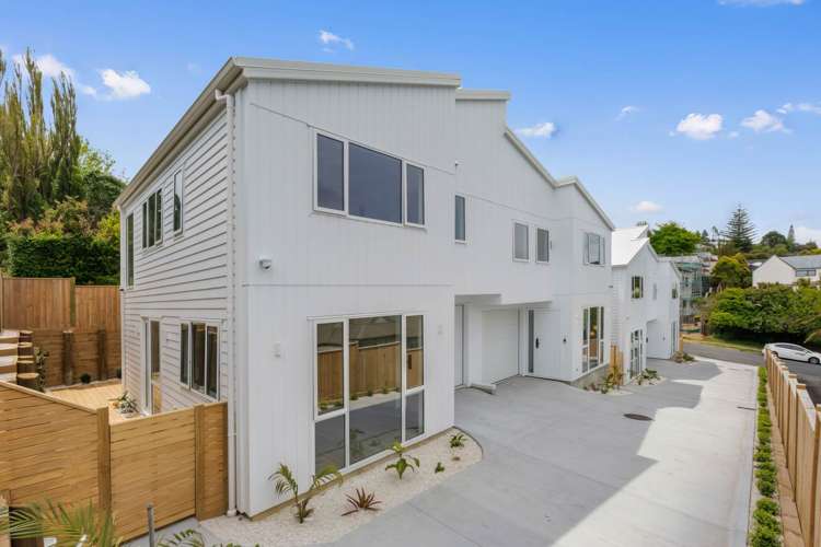 Lots 1-4/83 Langana Avenue_0