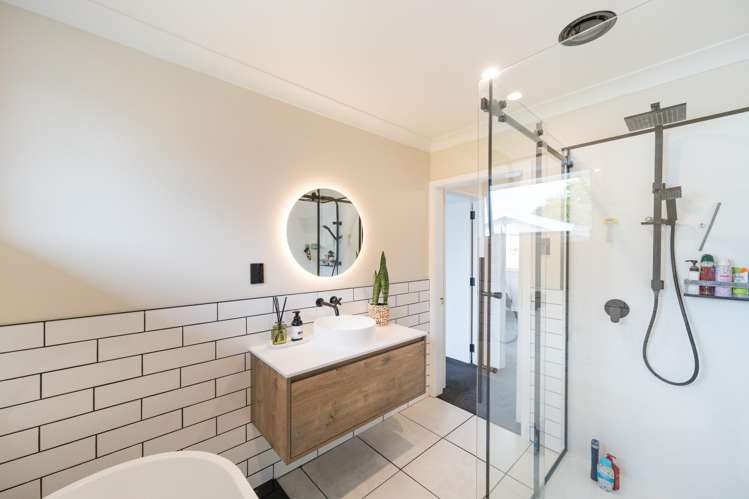 18 Browning Place Roslyn_12