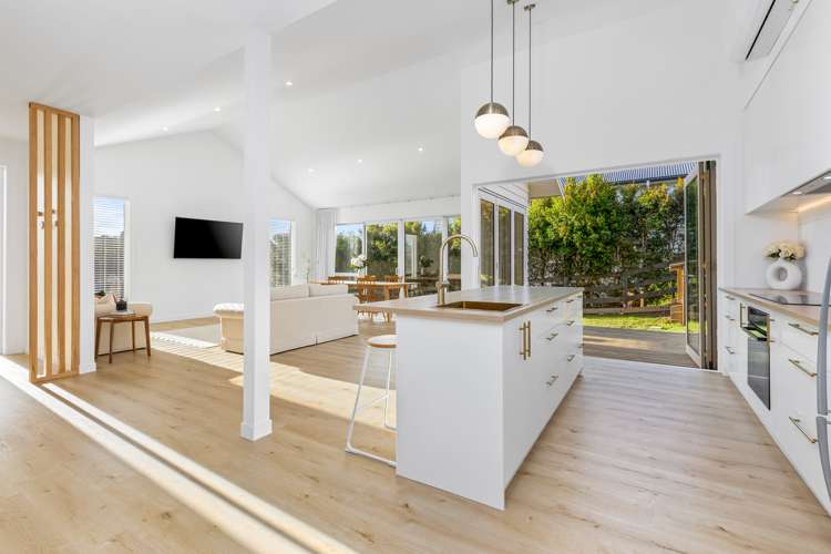 31 Hewson Drive Snells Beach_1