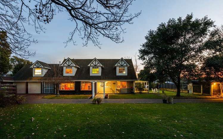 146 Russell Street Palmerston North Central_18