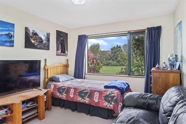 15 Littles Lane Woodend_8