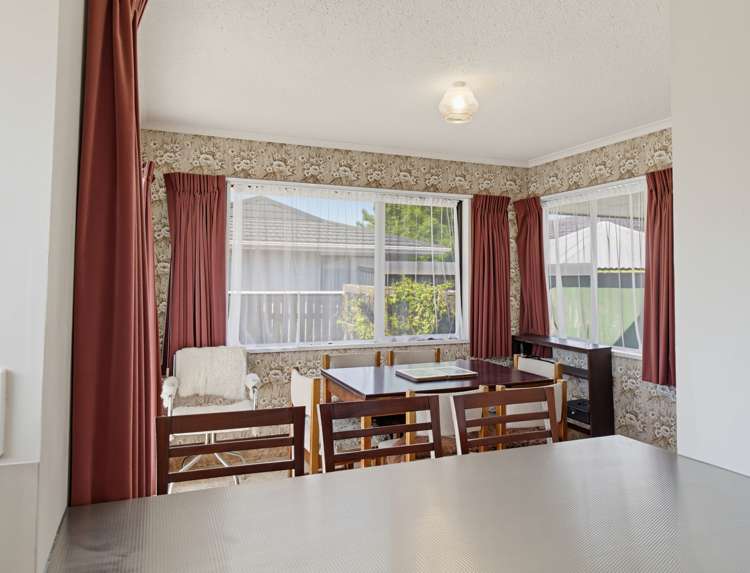 2A Innes Place Roslyn_12