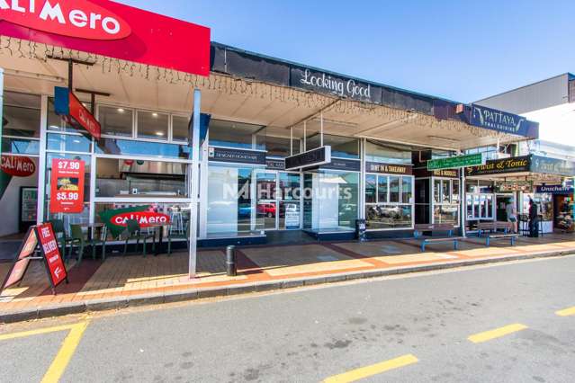 2/1 Montrose Terrace Mairangi Bay_1