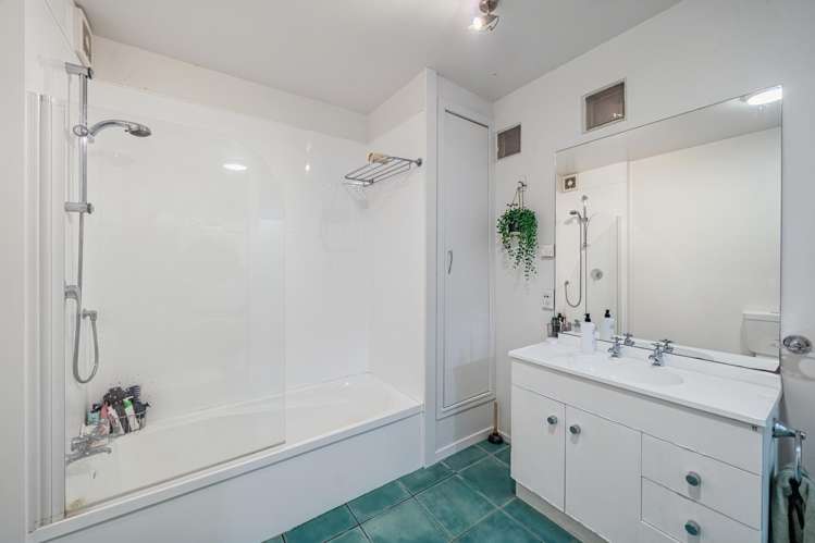 8H Egmont Street Te Aro_14