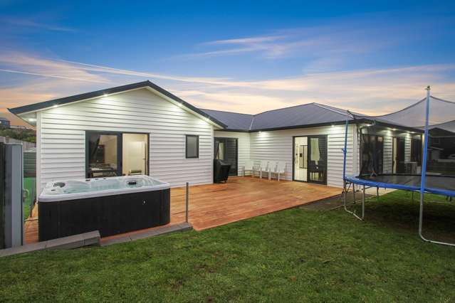 16 Catherine Mclean Road Pukekohe_3