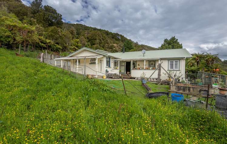 1042 State Highway 7_0