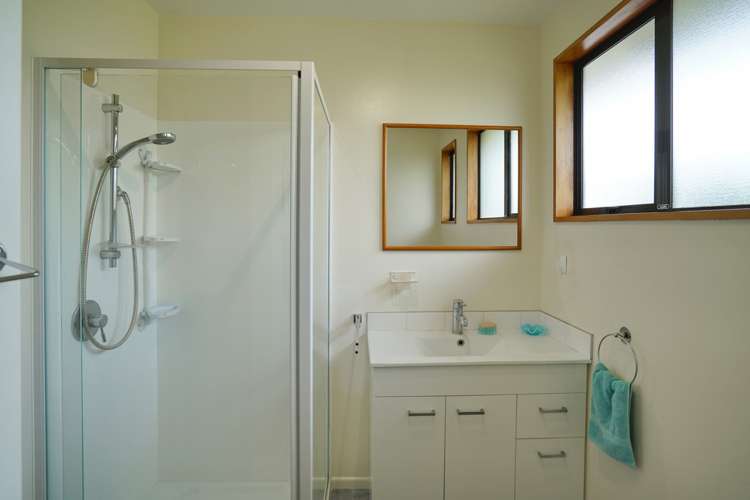 37b Seadown Crescent Amberley_14