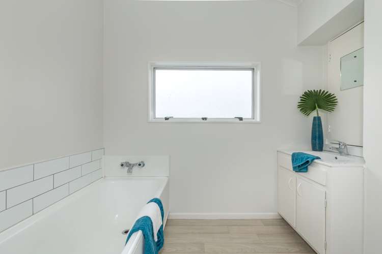 80 Tararua Road Levin_12