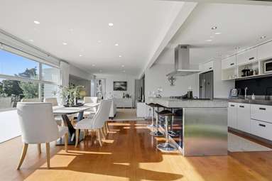 1&2/149 Eskdale Road_4