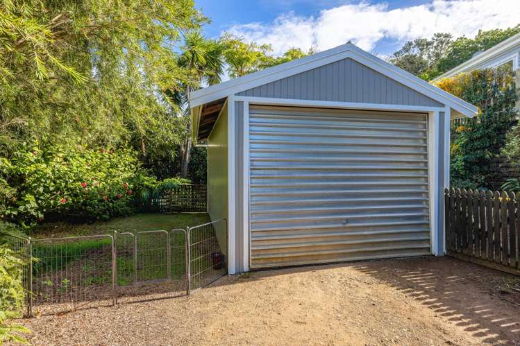 45 Tahatai Road Oneroa_30