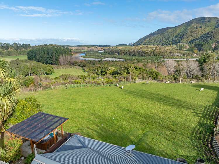 411 Waiohine Gorge Road Dalefield_23