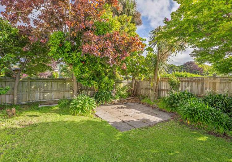 2 Matipo Street Waikanae_28