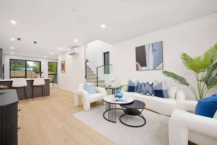8 Mawney Road Henderson_14
