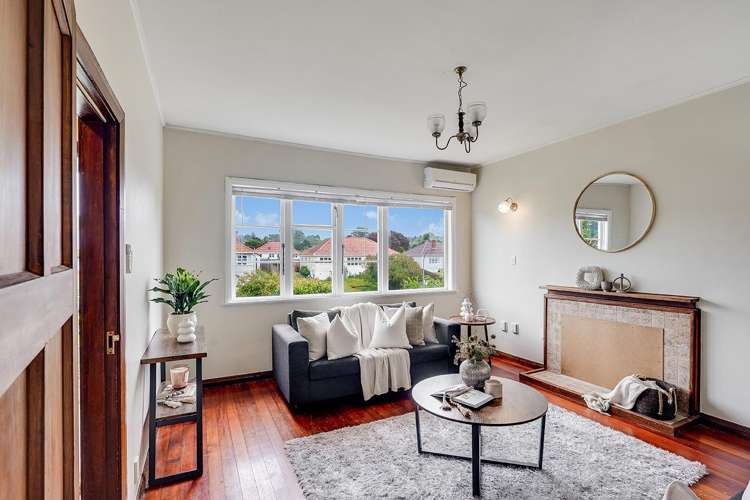 24 Plunket Terrace Hamilton East_2