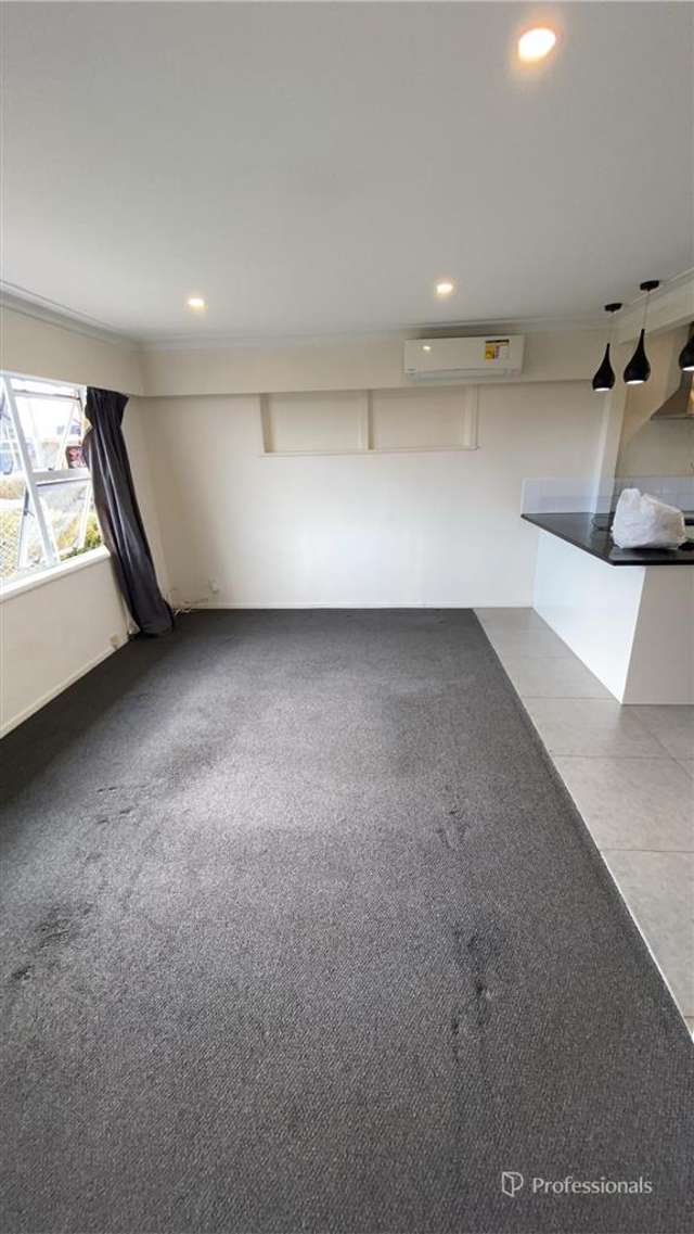 2/16 Rosebank Road Papatoetoe_1