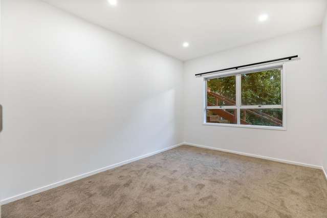273A Royal Road Massey_2