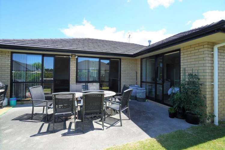 48 Ocean View Rise Ruakaka_1