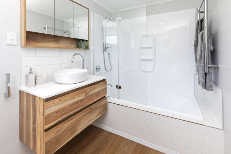 186 Barnes Road Lincoln_17