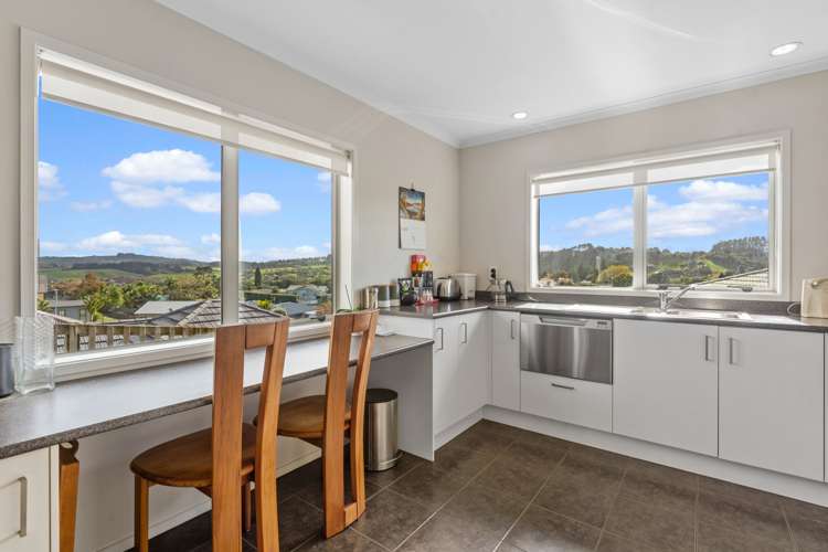 27/8 Village Place Tuakau_9