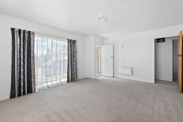 73 Tuhikaramea Road Dinsdale_1