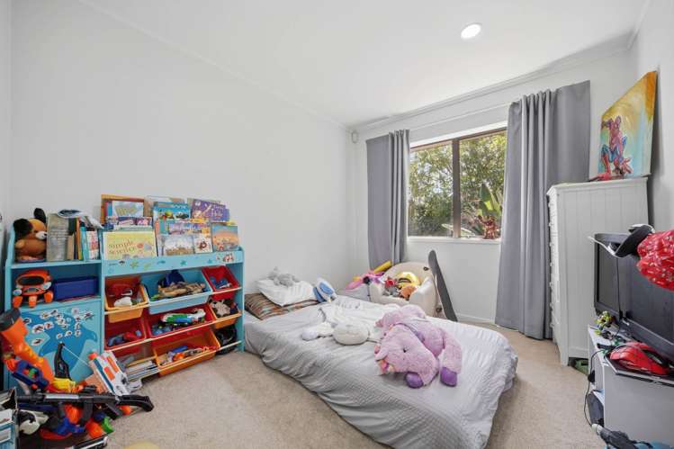 21 & 23 Palliser Lane Browns Bay_21