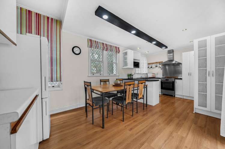 19 Paparoa Road Cockle Bay_2