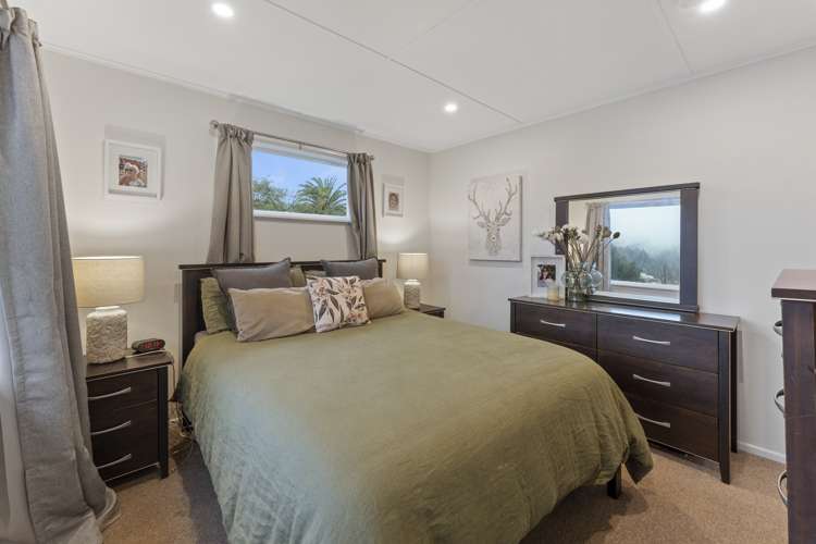 122 Holborn Drive Stokes Valley_15
