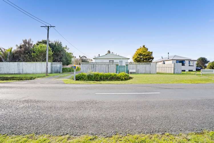 409 Ohangai Road Hawera_29