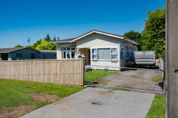 1277 Egmont Road Egmont Village_40