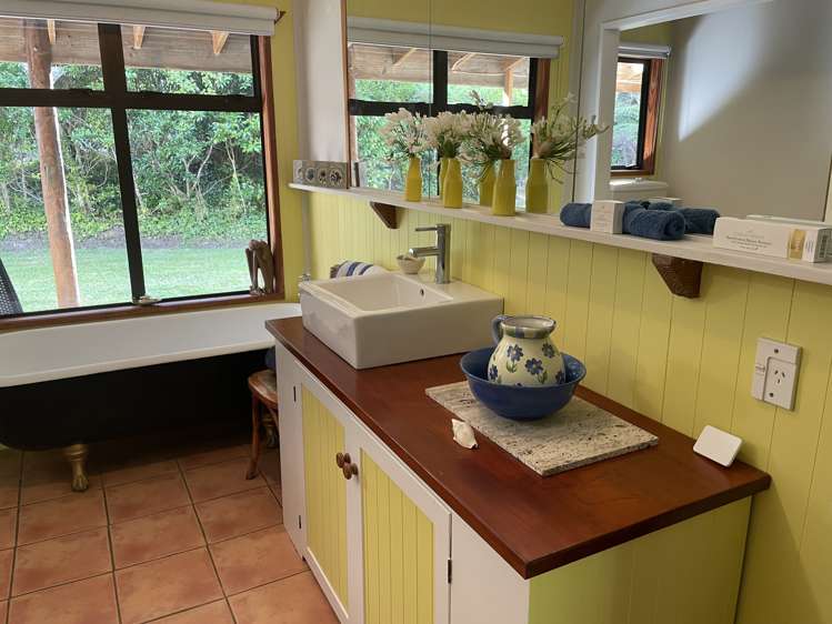 66 Head Road Hunua_23