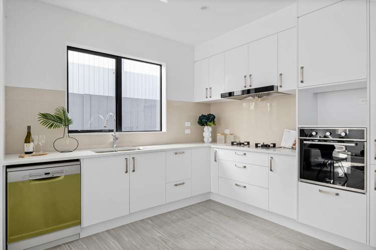 10e Pax Avenue Forrest Hill_2