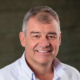Roger Ellis