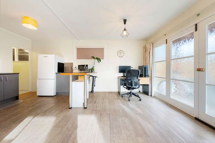 2/36 Sylvan Crescent Te Atatu South_15