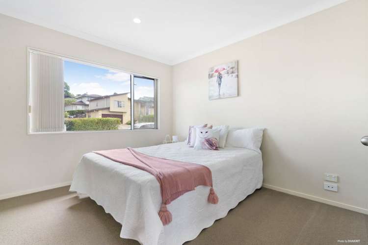 25 Chateau Rise Flat Bush_12