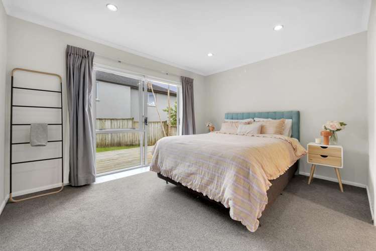 19 Gibbston Crescent Flat Bush_16