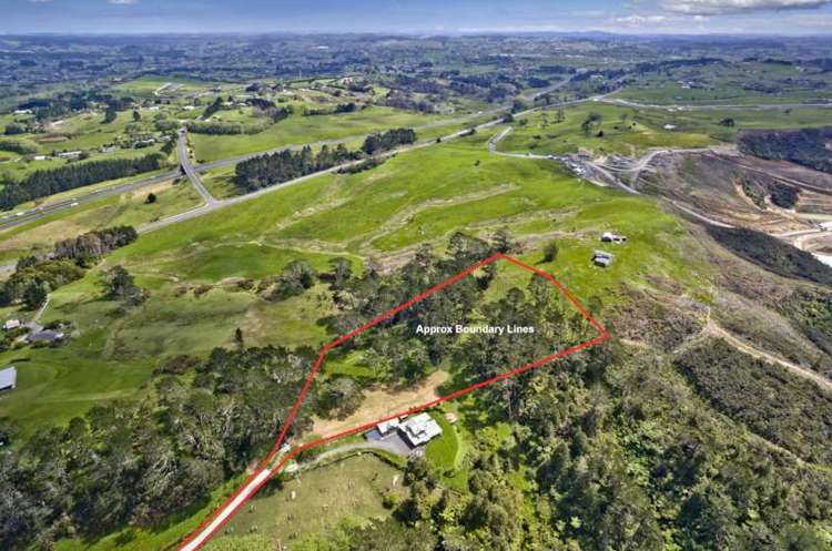 1501 East Coast Road Redvale_11