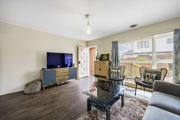 2/15 Richards Avenue Papatoetoe_3