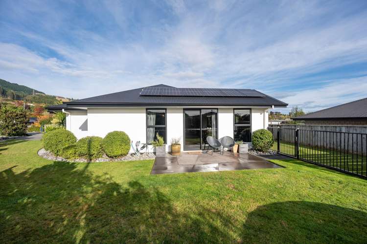 20 Pine Crest Drive Richmond_16