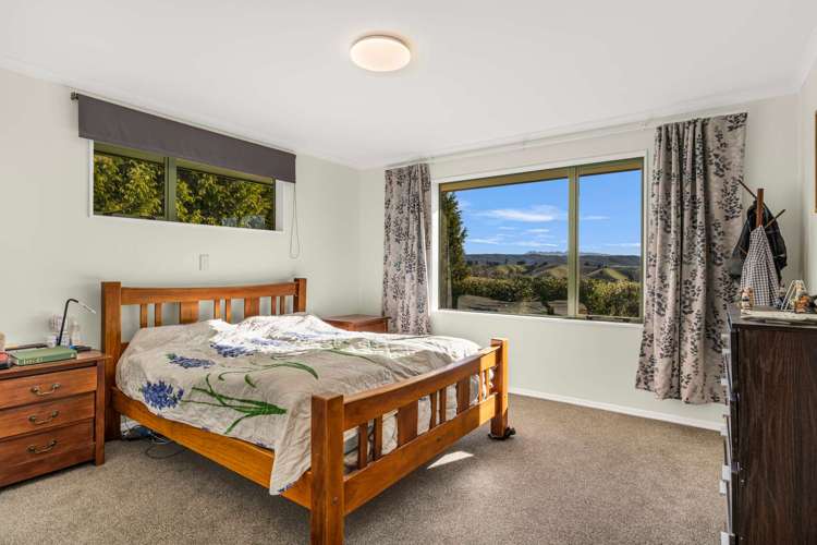 86 Totara View Road Wakefield_17